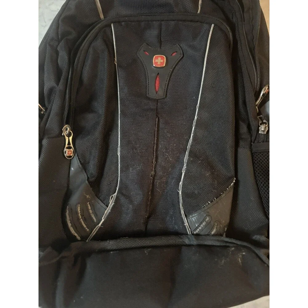 SwissGear Synergy Laptop Backpack Black Fits 16